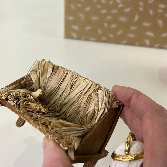 Patience Brewster I Krinkles I Holy Family I Collectable Figurine - Picture 10 of 10